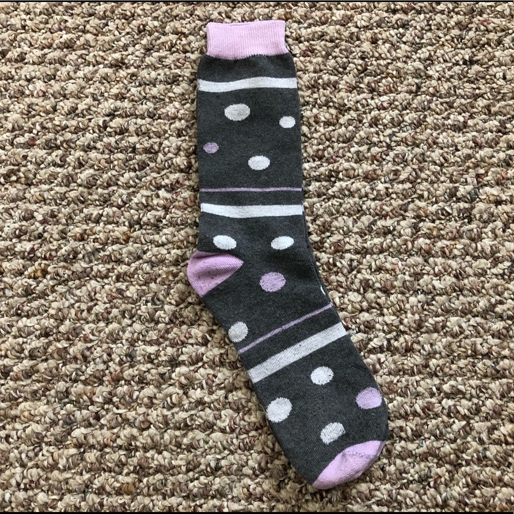 🍄gray & lavender socks 🤍